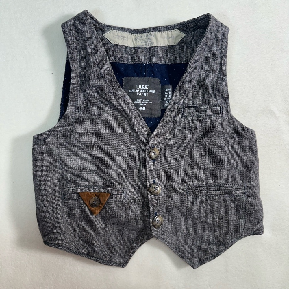 H&M Toddler Boy’s Charcoal Vest Size 2-3Y